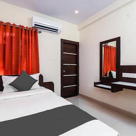 Sri Raghavendra Inn Visakhapatnam Dış mekan fotoğraf